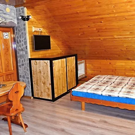 Koliba-jurena 3* Frenstat pod Radhostem